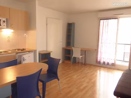 location meublée 2 pièces 30 m2 cours richelieu
