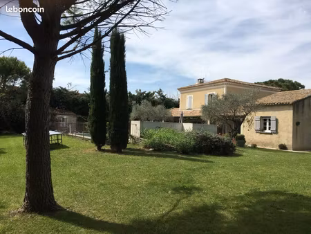 bastide dans les vergers à 5 min de l’isle
