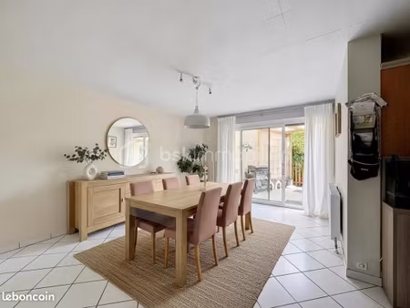 maison 6 pièces 131 m²