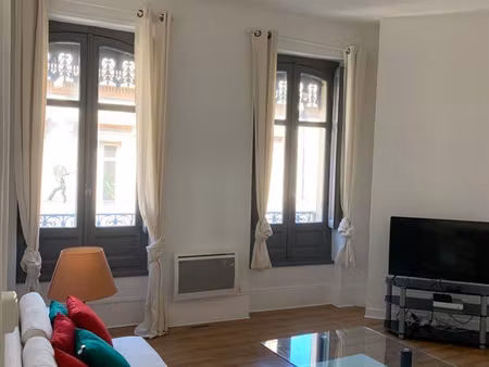 victor hugo t2 meublé 43m2