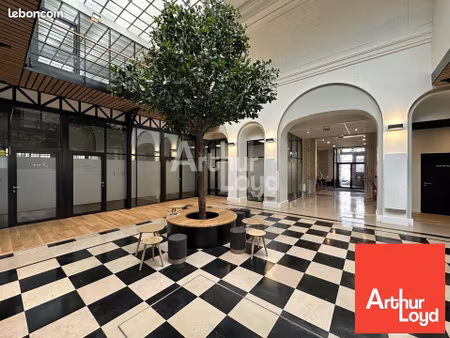 local d'activite 23 m² poitiers