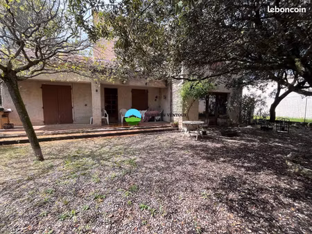 maison 4 pièces 142 m²