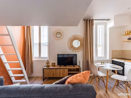 joli studio meublé près de la mairie