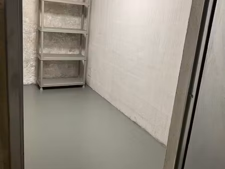 cave saine 7 m² – accès 24/7 – chasse-royale