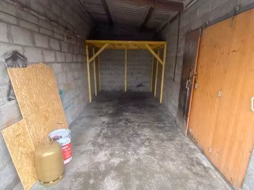 garage