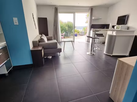 studio meuble 30m² bas de villa
