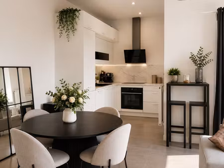 appartement t3 dernier étage avec terrasse 50 m² + parking