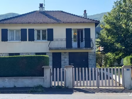 maison 6 pièces 107 m²