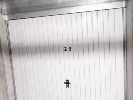 garage/box 35 m² lorient