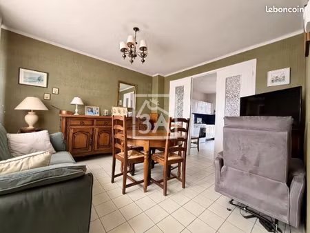 maison 6 pièces 77 m²