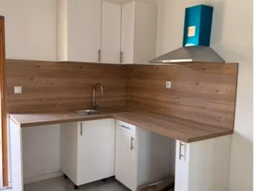 appartement t4 au rez de chaussée rue de lyon 15 eme