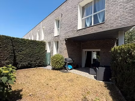 maison cubique rénovée – 105 m² – jardins & carport – lille chr