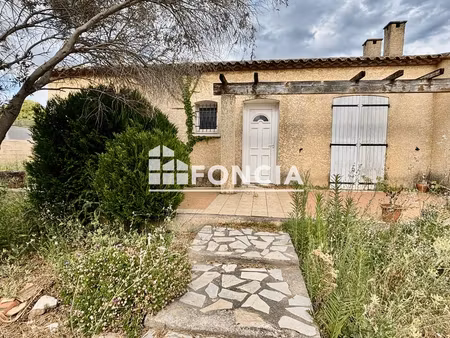 villa t4 a villeneuve avec garage et terrasse