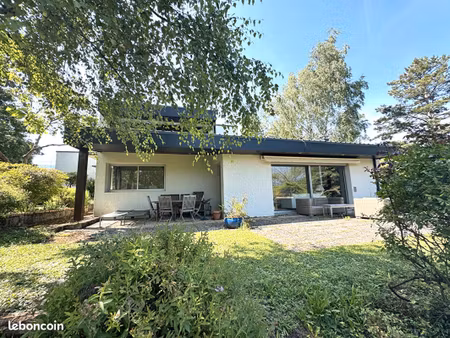 villa 7 pièces 195 m²