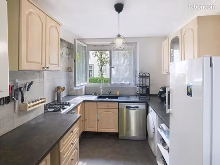 appartement 5 pièces 81 m²
