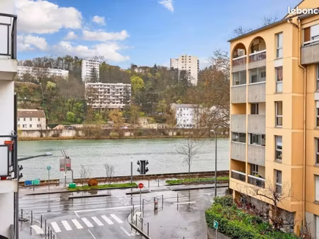 parking 14 m² lyon