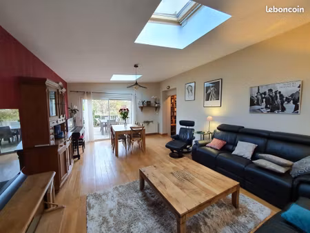 location maison 160 m²
