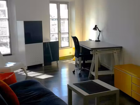 appartement meublé 47 m², quartier préfecture à nevers