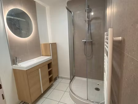 appartement t2 avec garage - hyper centre