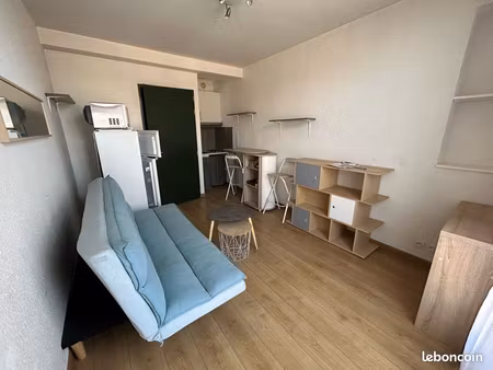 appt t2 de 24m2 entre le centre et la gare