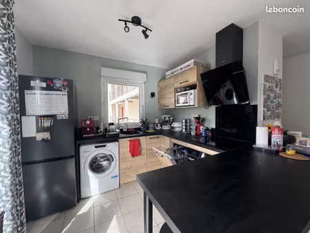 appartement 3 pièces 43 m²