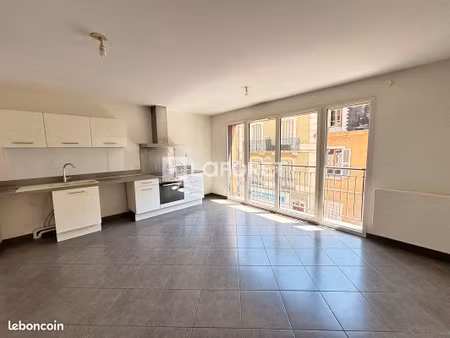 appartement 2 pièces 53 m²