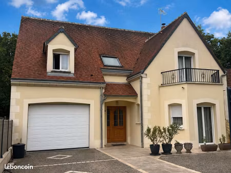maison 5 pièces 174 m²