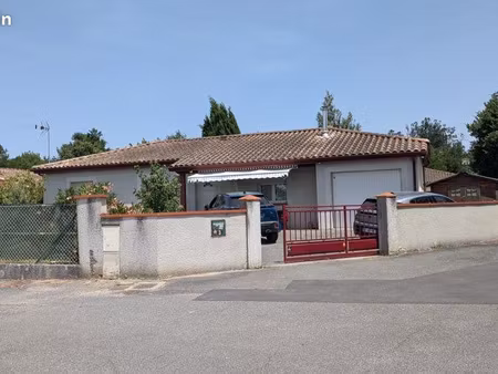 auterive centre proche école t4 plain pied