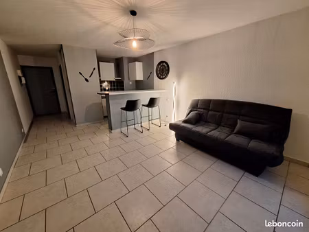 studio meublé, résidence calme