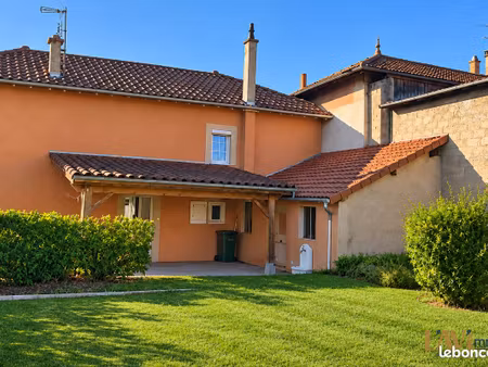 maison 5 pièces 121 m²