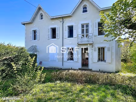 maison 7 pièces 192 m²