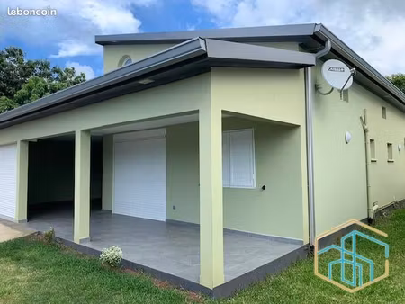 villa 5 pièces 125 m²