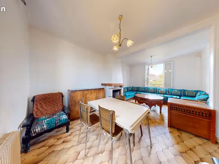 appartement 3 pièces 65 m²