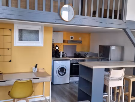 t2 meublé avec place de parking 720 euros tout compris (eau, électricité, internet)