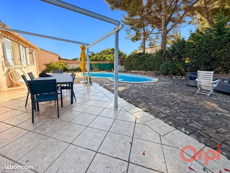 villa 5 pièces 110 m²