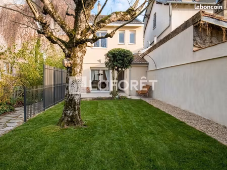 maison 3 pièces 80 m²