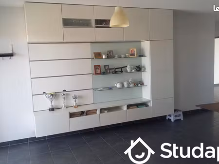 chambre 1 pièce 11 m²