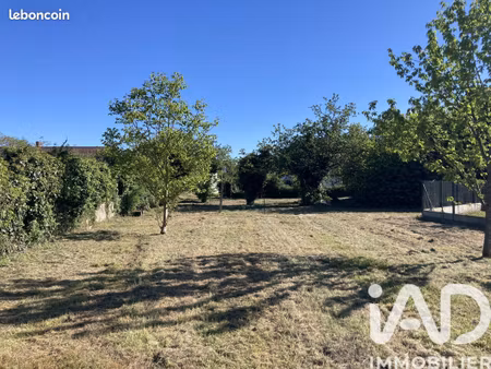 terrain 1090 m² andrest