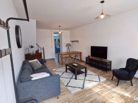 maison meublee renovee