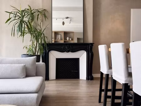appartement t2 rénové - 52 m² - ecusson