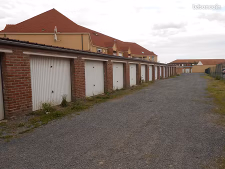 garage à louer