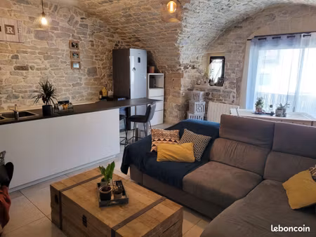 maison de village avec voutes