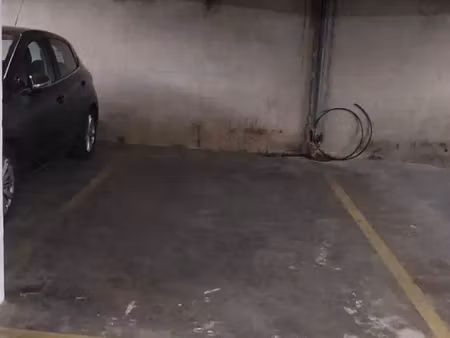 loue parking 12m² paris 14ème - parking / limite avec le 13ème