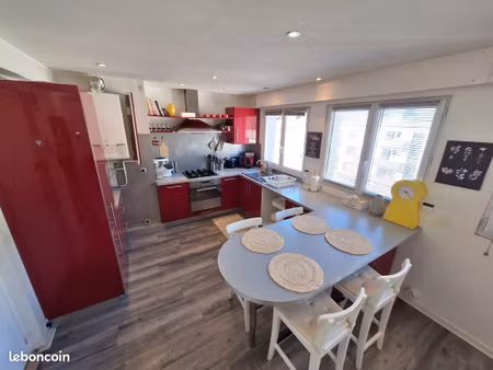 appartement t3 hyper centre