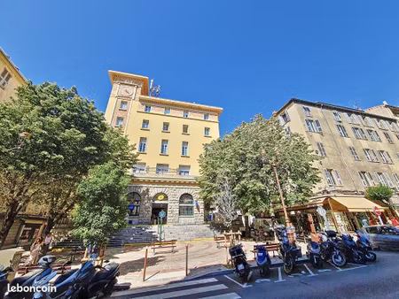 appartement 4 pièces 79 m²
