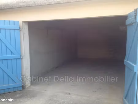 parking sanary sur mer