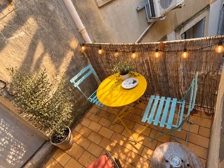 t2 de 32m2 rénové meublé hyper centre rue bonnard