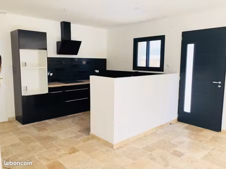 villa 85m2 + garage sécurisé