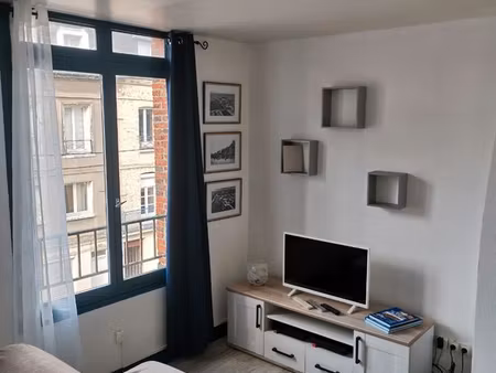 appartement meublé (courte et moyenne durée)