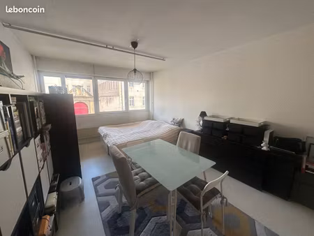 appartement 1 pièce 30 m²